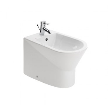 bidet filo muro con fori per coperchio urb.y compact