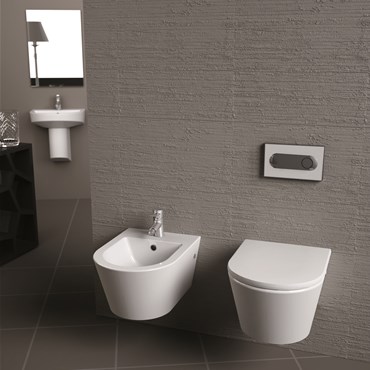 wc sospeso 48 completo di sedile e bidet sospeso urb.y plus