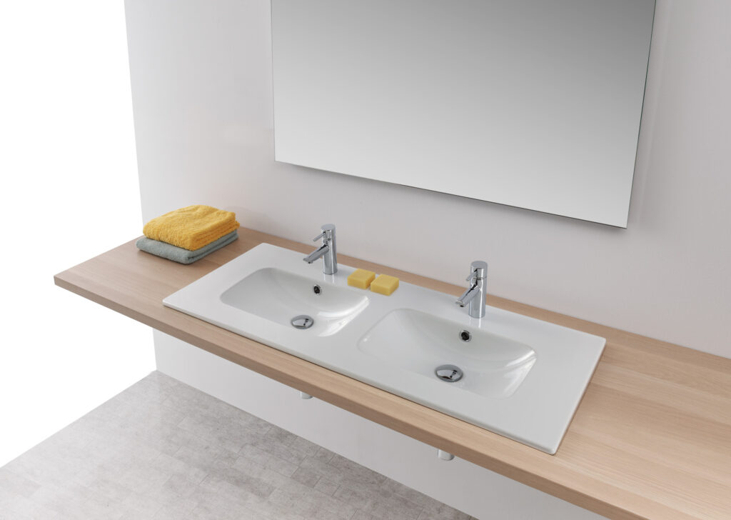 Lavabo 121 area doppio